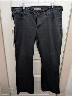 Levi's Women's Boot Cut Jeans - Black